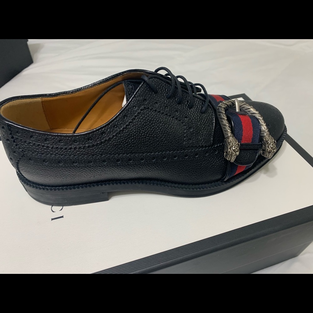 % authentic Gucci leather men shoes - Picture 2 of 8